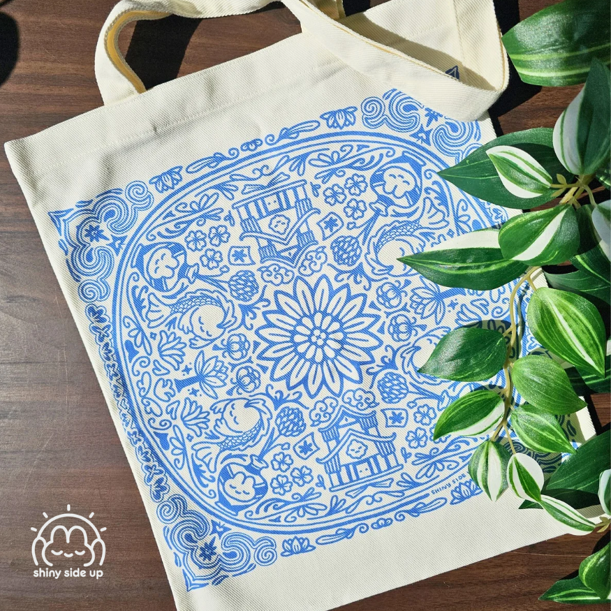 blue and white ceramic - Tote Bag